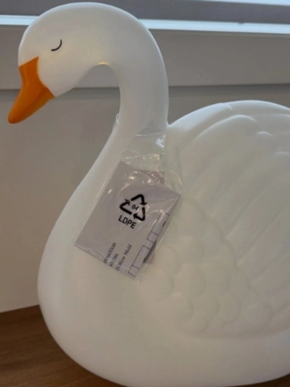 Share NEW * RARE* Cracker Barrel Blow Mold Baby Swan White Battery Operated VHTF